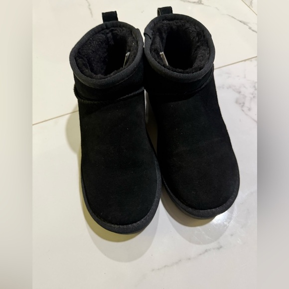 CUSHIONAIRE Boots Size 8 - Picture 1 of 5